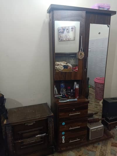 Bedroom set without foem. Divider added