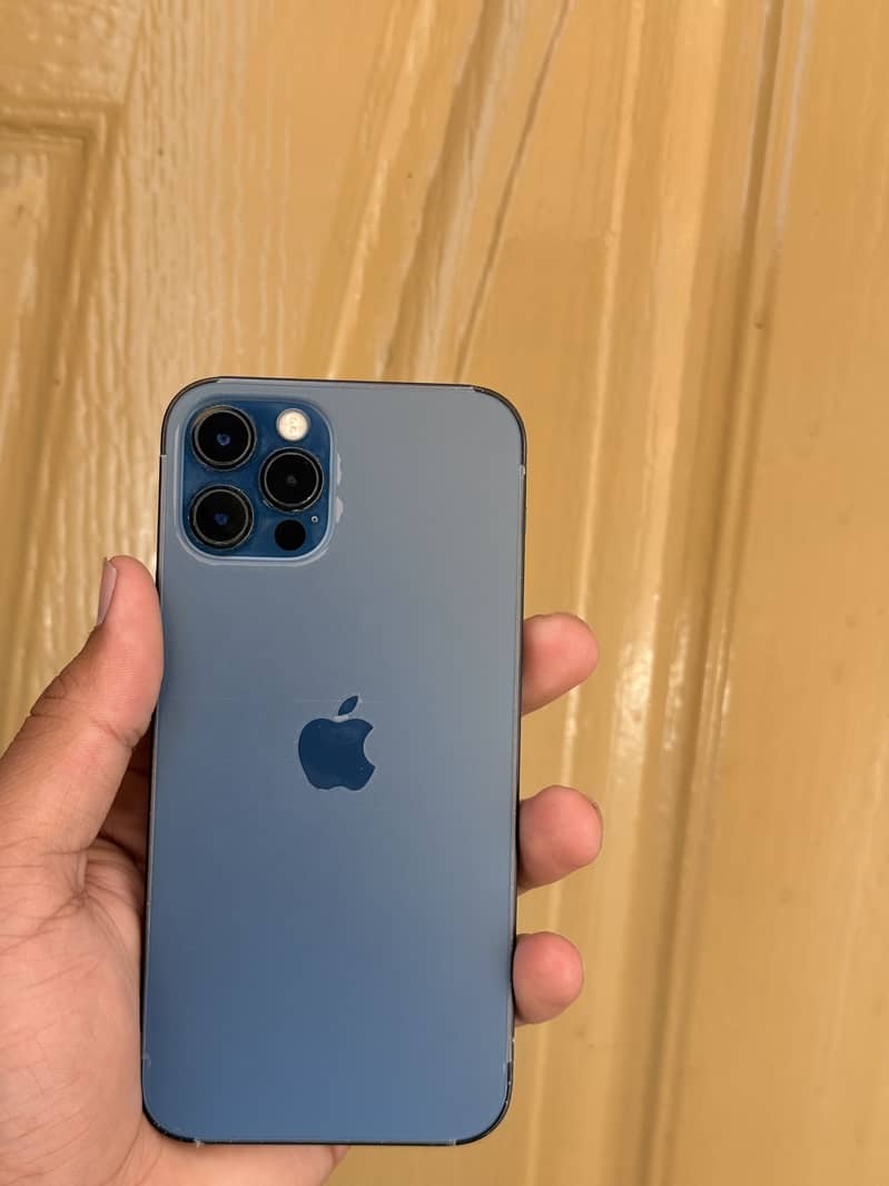 Apple iPhone 12 Pro 2