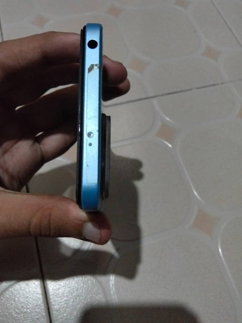 Xiaomi Redmi Note 12 4