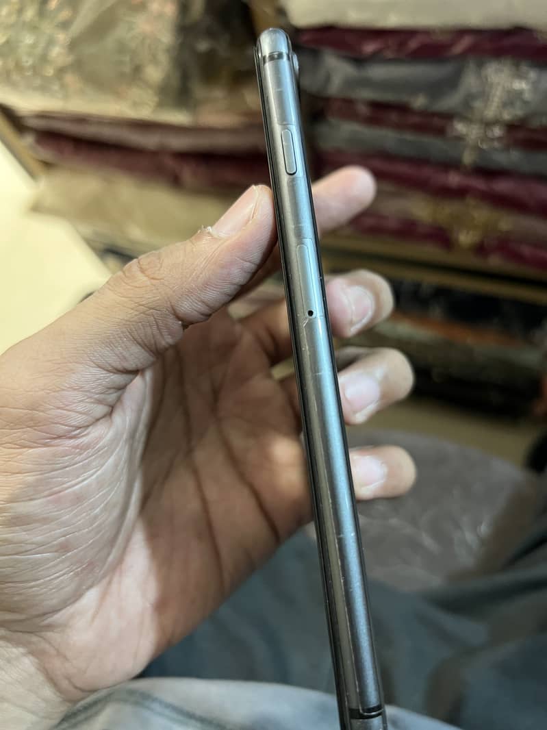 iPhone 8 Plus pta approved 2