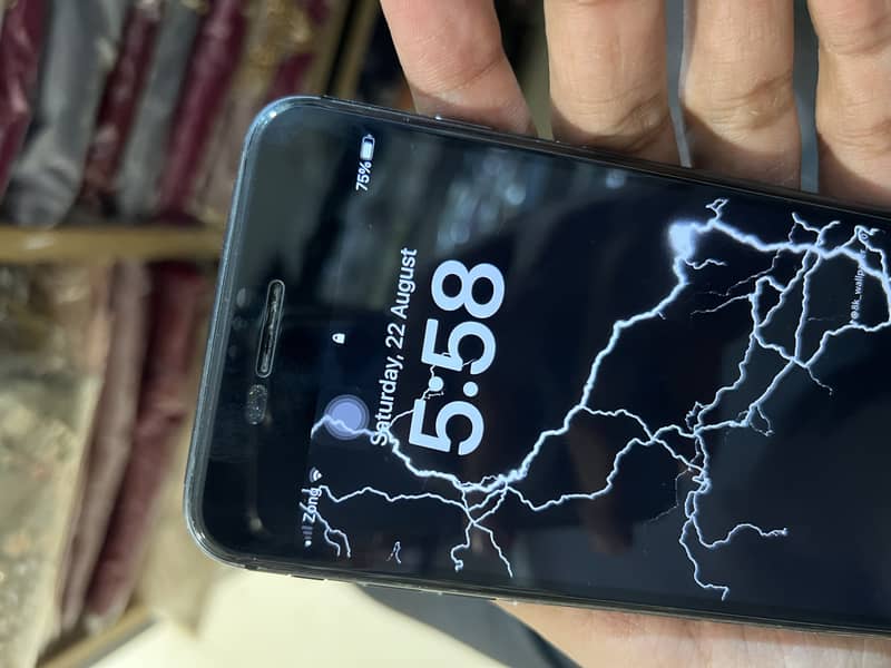iPhone 8 Plus pta approved 4