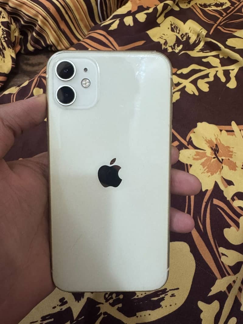 Apple iPhone 11 0
