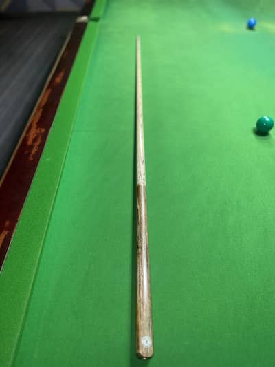 Snooker cue for Sale.