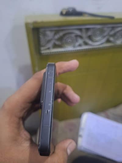 Realme GT 6 16/512 official pta