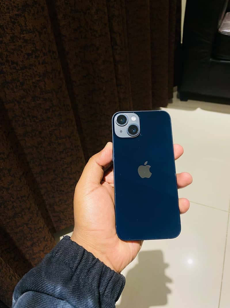 iPhone 14 Jv 0