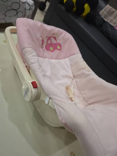 multi-purpose baby carry cot (baby rocker / carry chair)