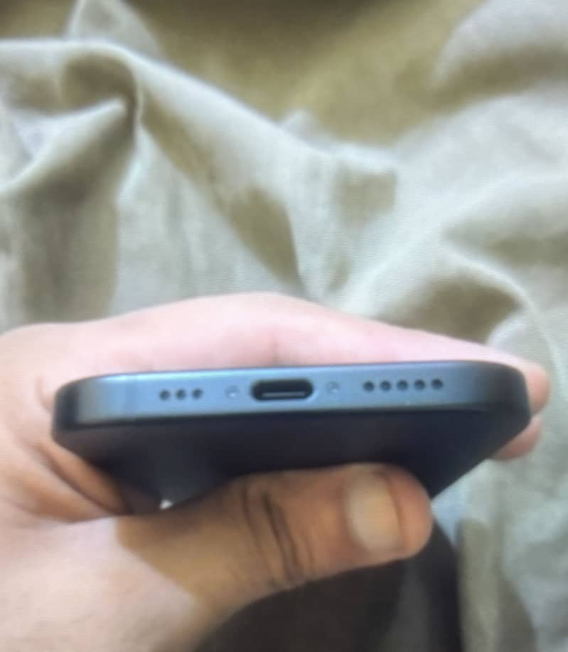 Apple iPhone 15 1