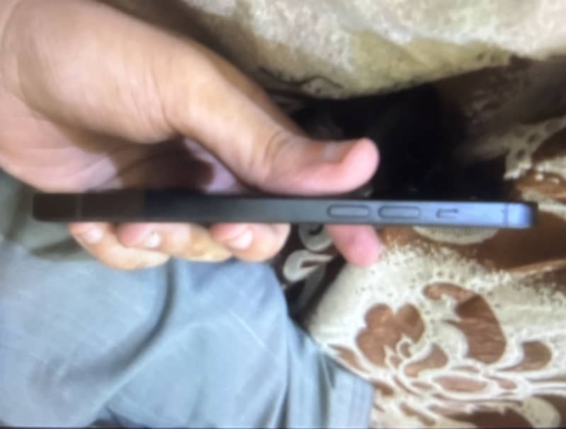 Apple iPhone 15 5