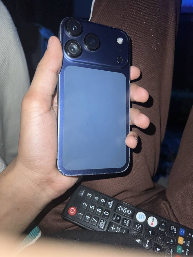 Apple iPhone XR converted 0