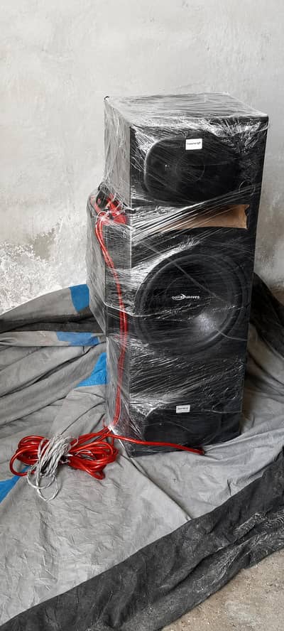 speakers with amplifier for sale