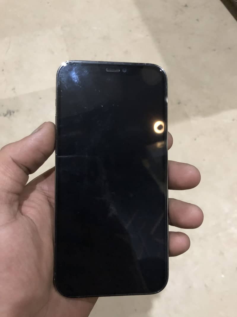 Apple iPhone 12 Pro 3