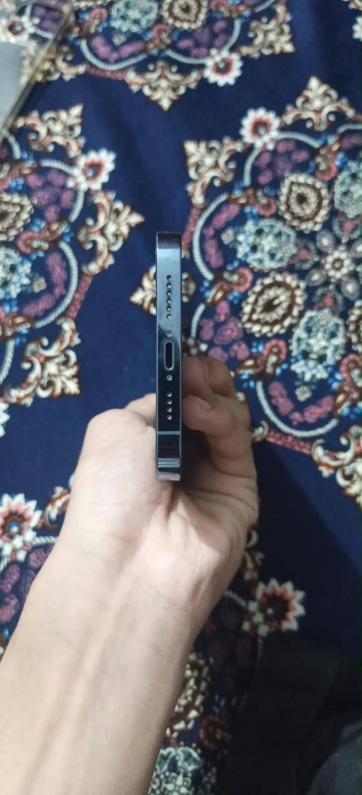 Apple iPhone 13 Pro Max 3