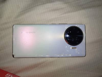 Tecno Spark 20 Pro Plus
