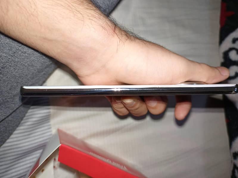 Tecno Spark 20 Pro Plus 2