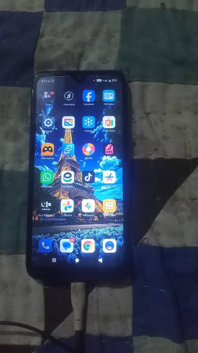 2/32 hea panl me shade hea Jo nazer nahi ata back camera khrab hea