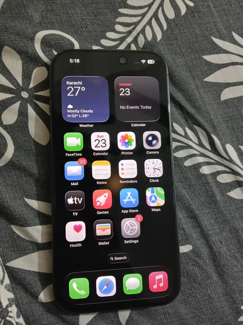 Apple iPhone 17 0