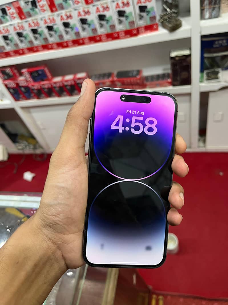 Apple iPhone 14 Pro Max 2