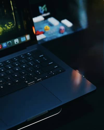 MacBook M3 Pro chip | 14-inch | 18GB RAM | 512GB SSD | 100% Health