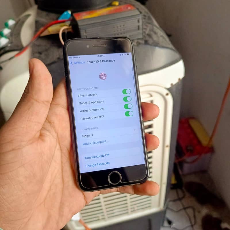 Apple iPhone 7 10