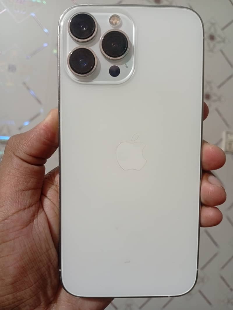 Apple iPhone 13 Pro Max 6