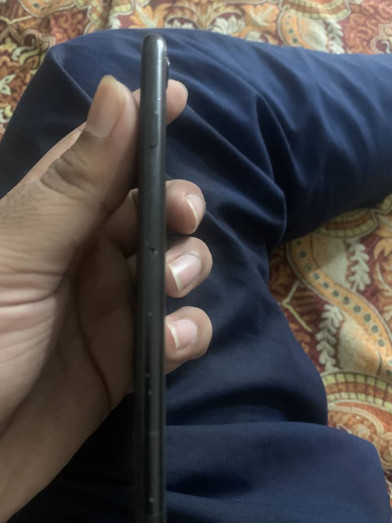 Apple iPhone SE 2