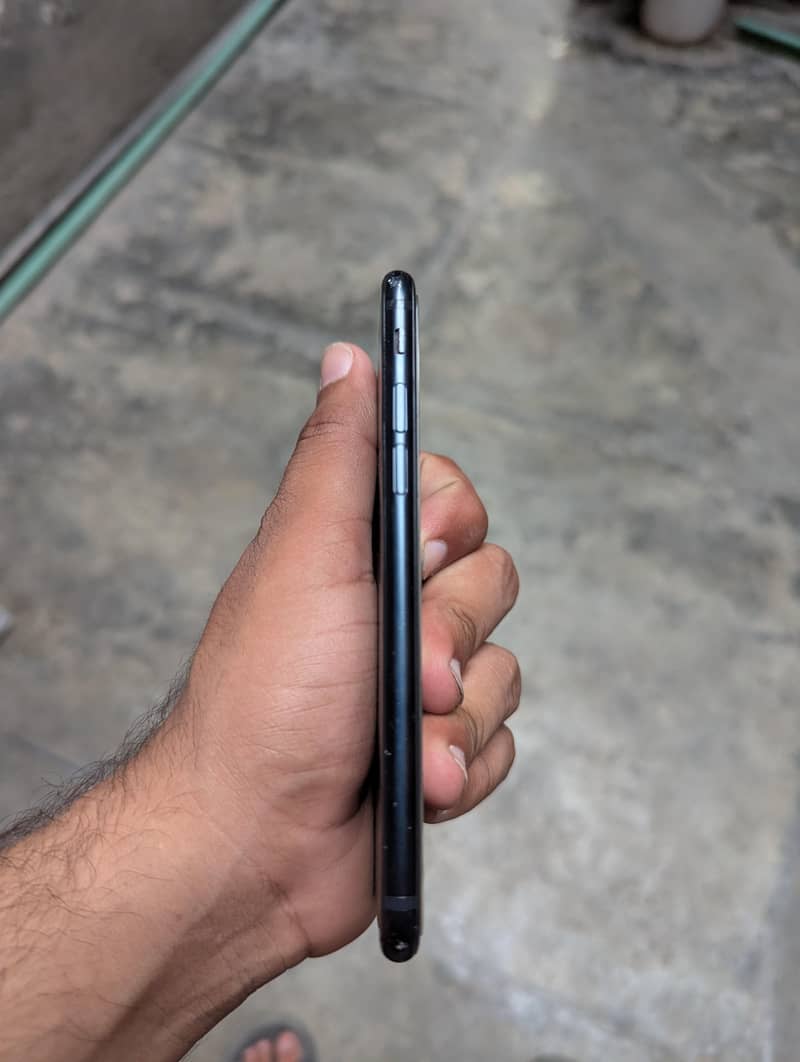 Apple iPhone SE 2