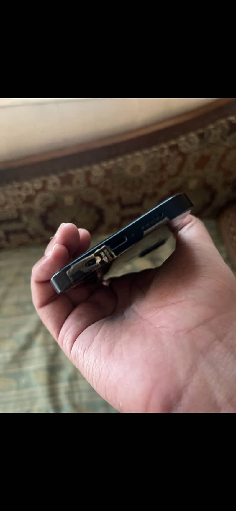 Apple iPhone 13 2