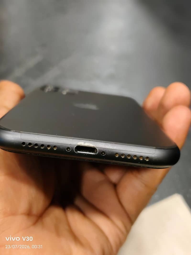 Apple iPhone 11 1