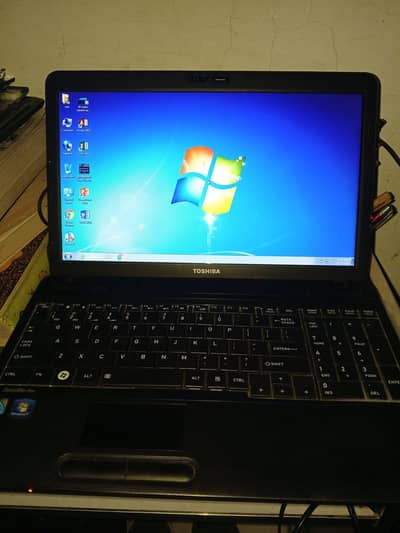 TOSHIBA, 4GB RAM and 320gb HDD