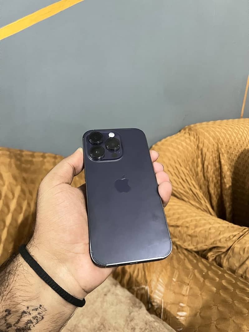 Apple iPhone 14 Pro 4
