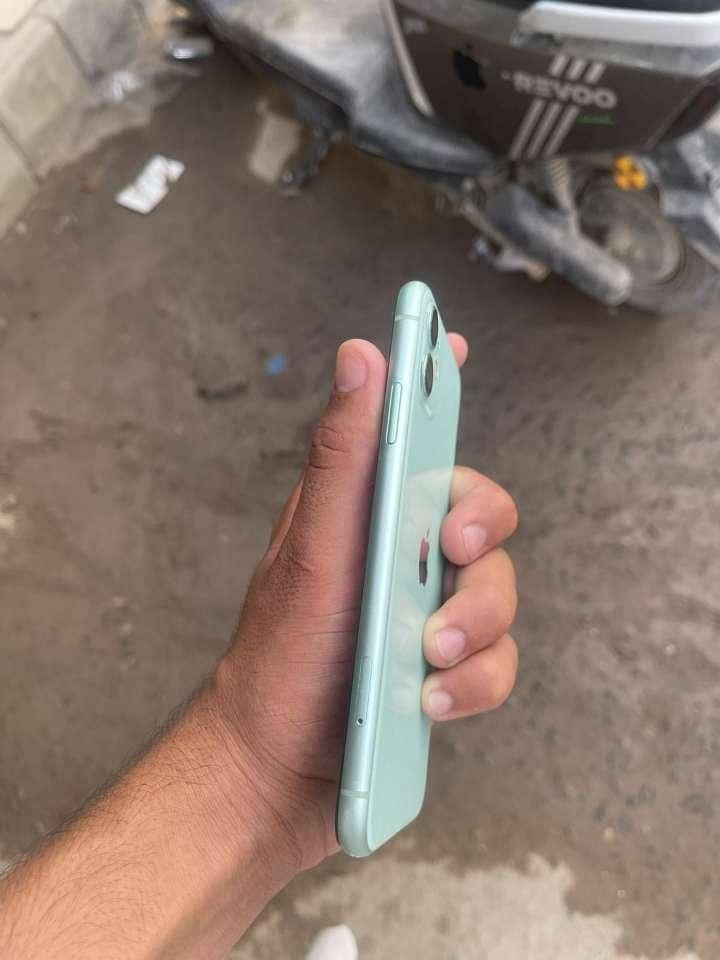 Apple iPhone 11 2