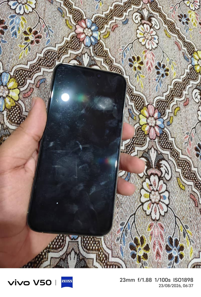 Apple iPhone 15 Pro Max 0