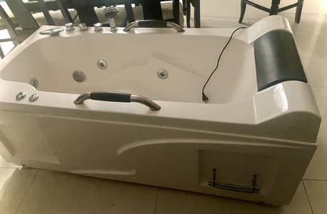 Jacuzzi new condition