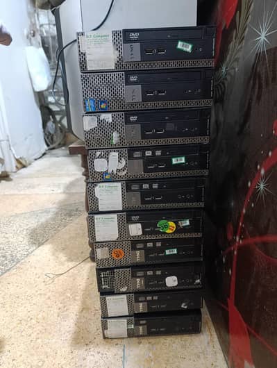 10x Dell pcs + 18 inch lcd with whole stuff