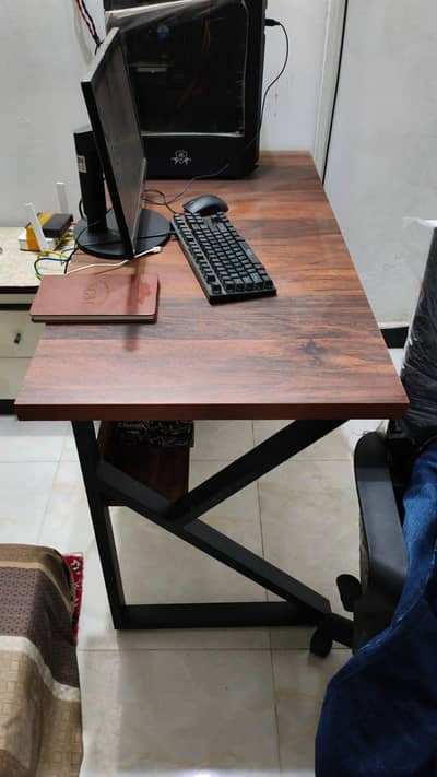 office tables