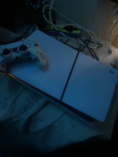 Ps5disc slim  console with guarantee