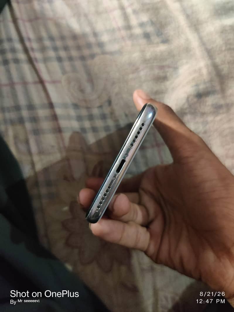 Apple iPhone X 6