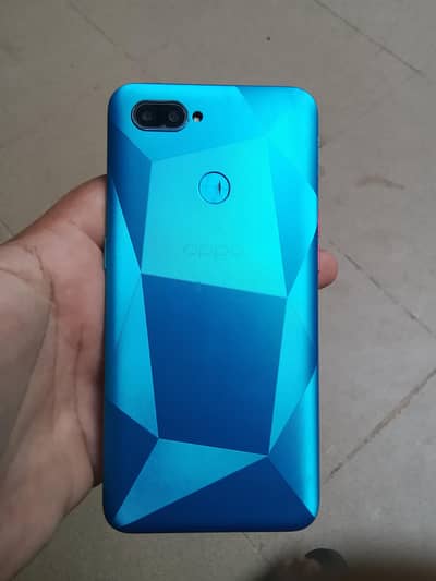 OPPO A12