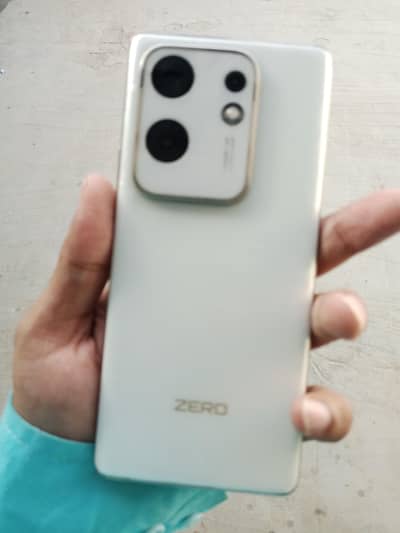 Infinix Zero 30
