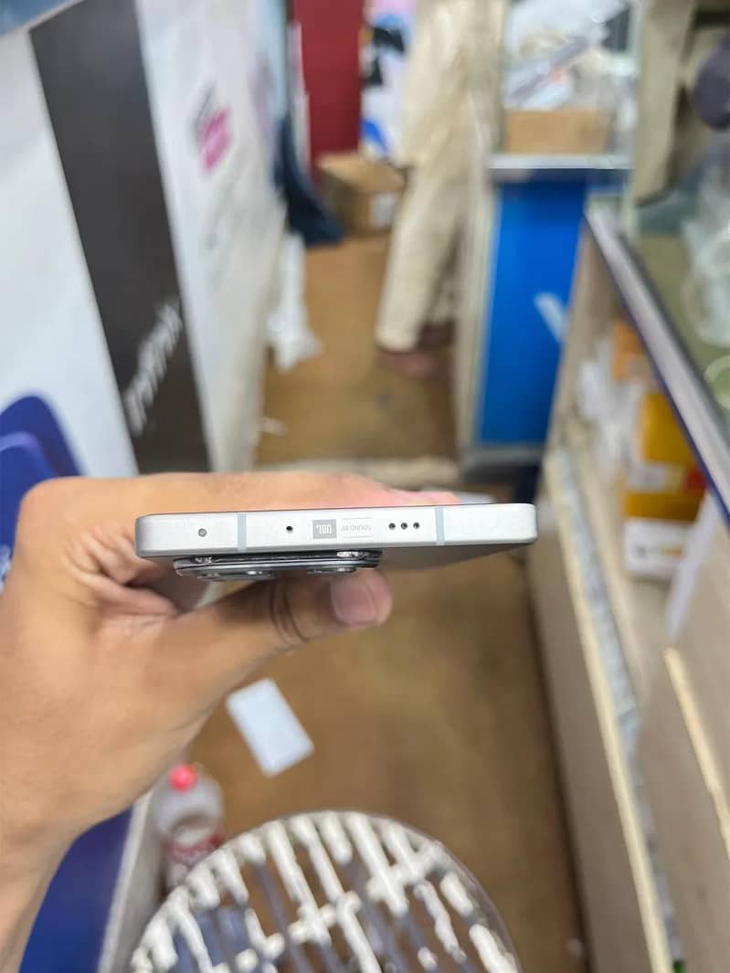 Infinix Note 50 4