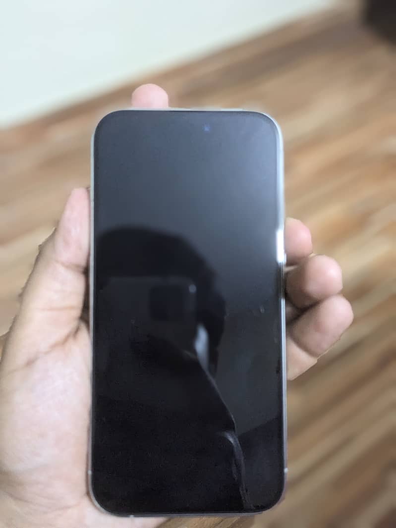 Iphone 15 pro 2