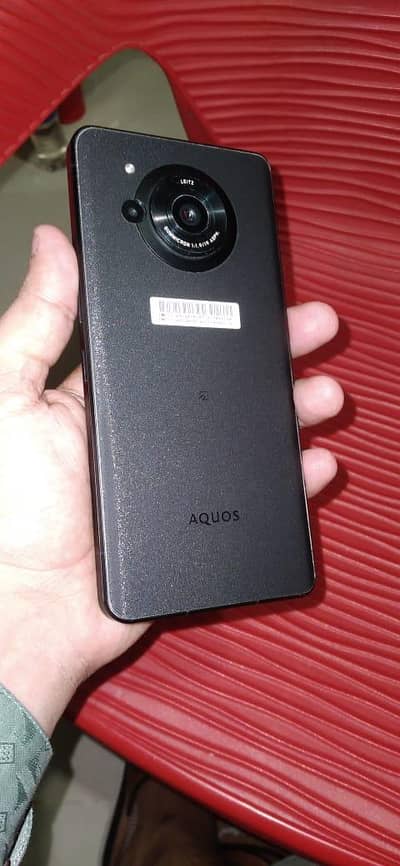 Sharp Aquos R7 exchange possible