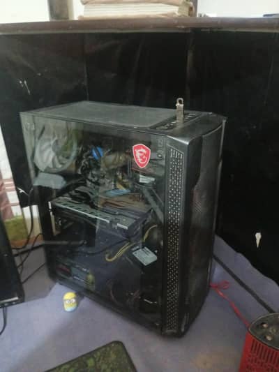 i5 6th gen / 8GB DDR4 / RX 570 4GB