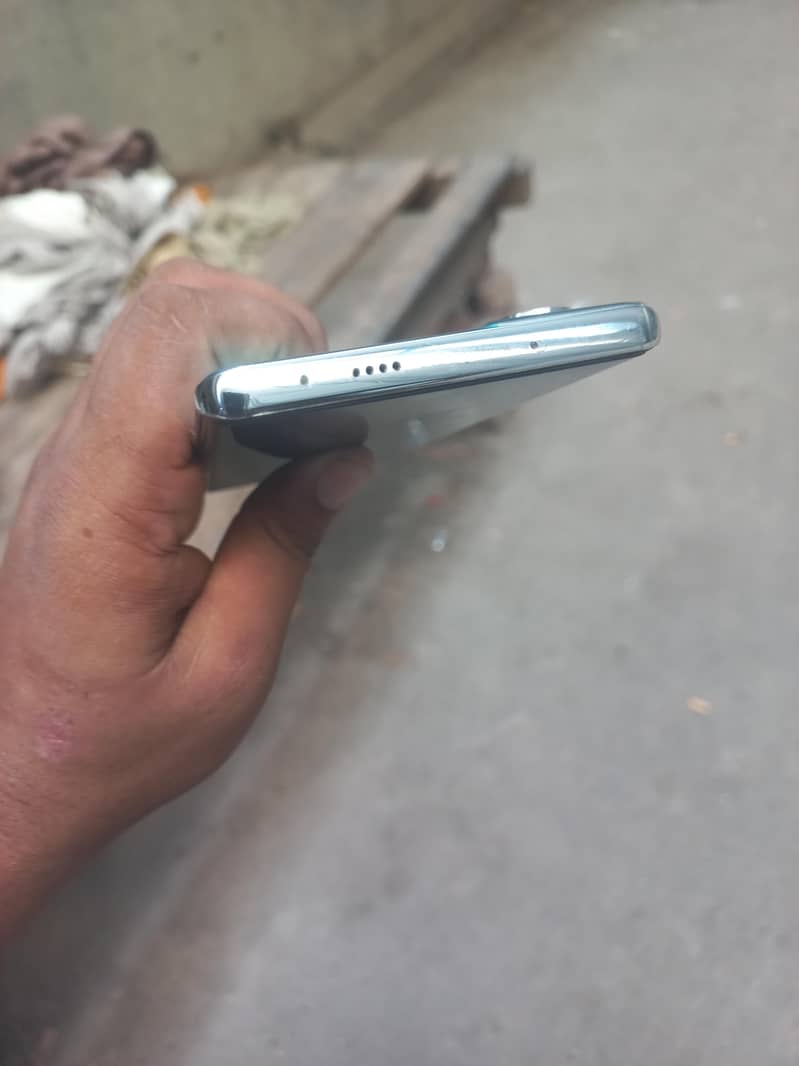 Tecno CAMON 40 Pro 2