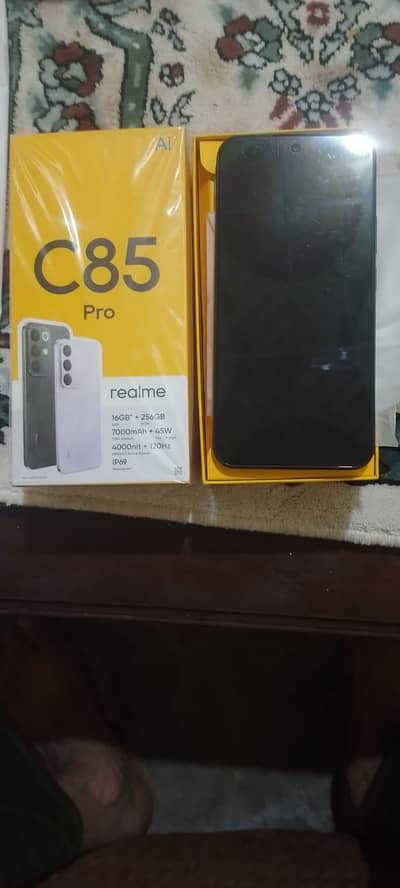 real me c85 pro. 03007656788