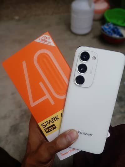 Tecno Spark 40 Pro Plus
