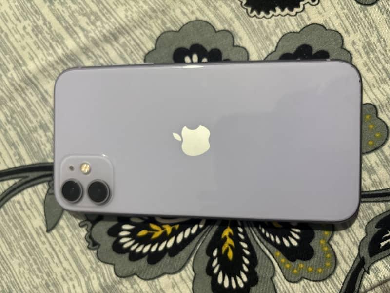 Apple iPhone 11 0