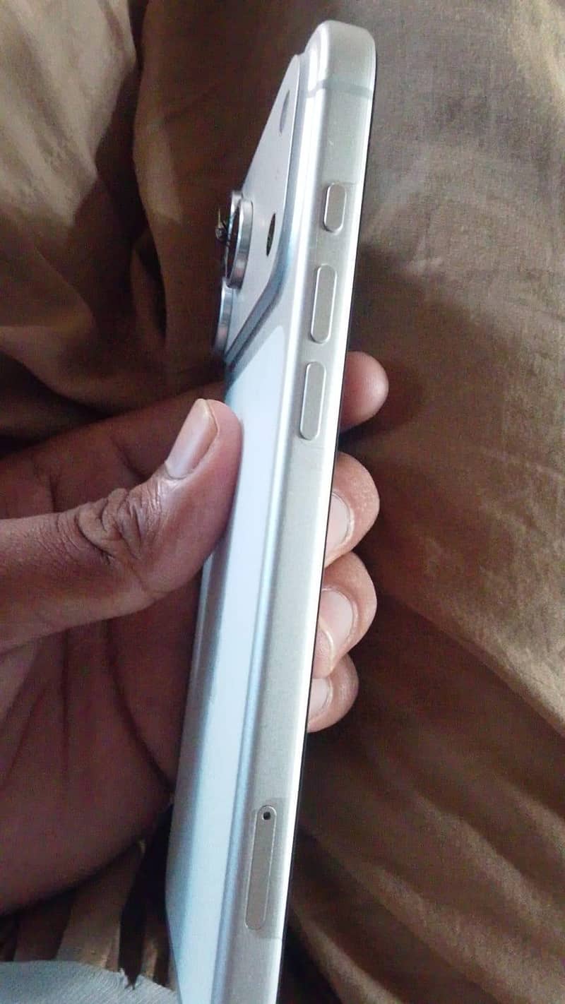 Apple iPhone 17 Pro Max 1