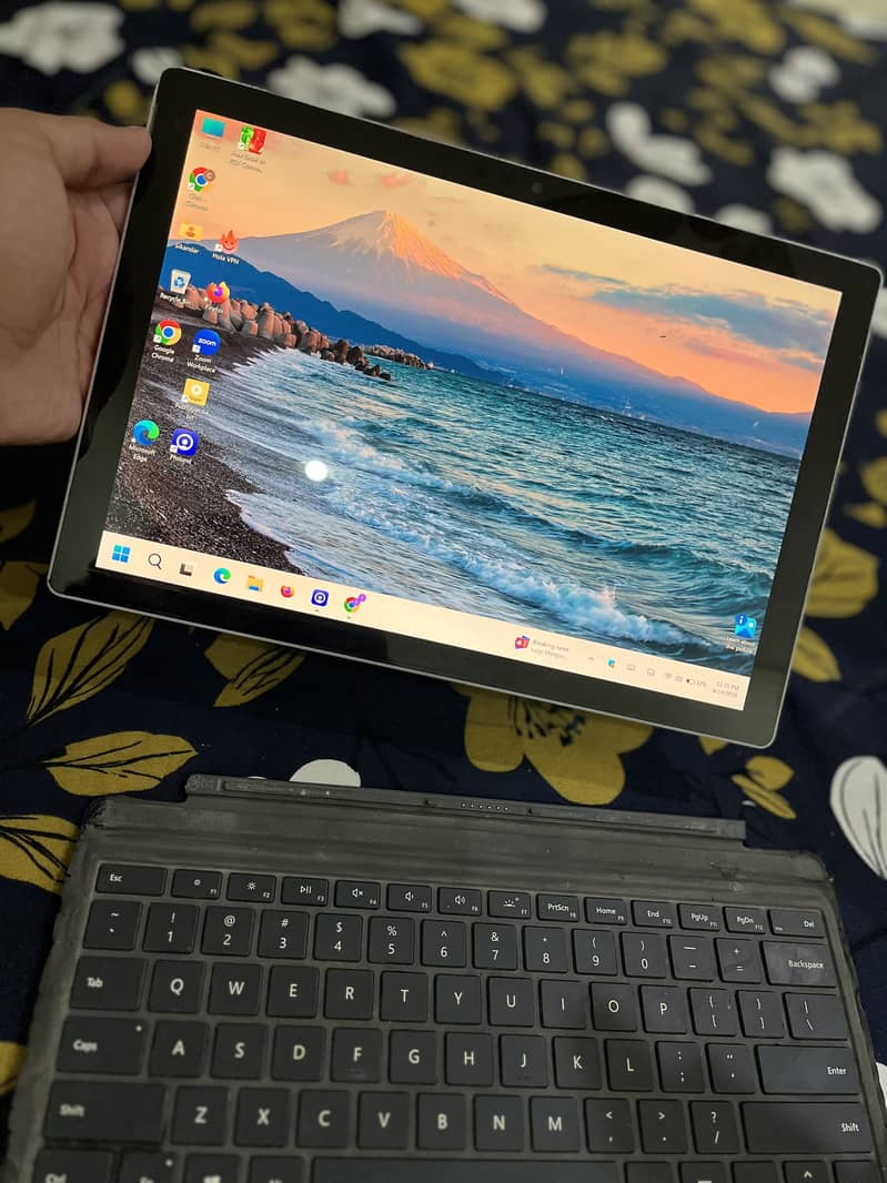 Microsoft Surface Pro 6 8