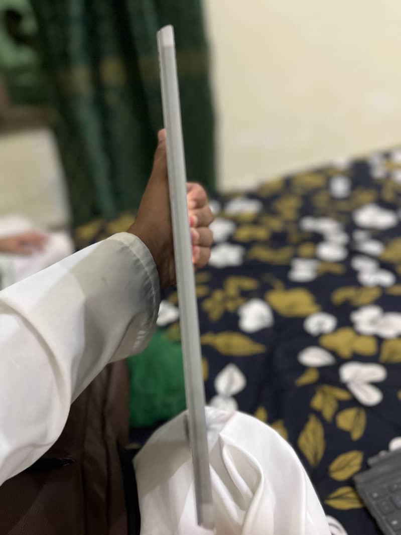 Microsoft Surface Pro 6 11